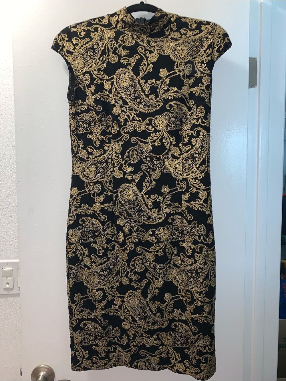 Grayse Black and Gold Paisley Midi Dress with High Neck, size small